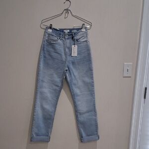 Forever 21 Denim Straight Leg Jeans